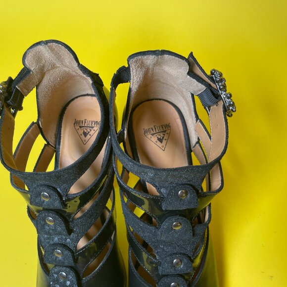 Fluevog ESOTERIC TEMPTATIONS ROS STRAPPY SHOE W/ SKULLS, size 9.5, black. - Picture 8 of 16